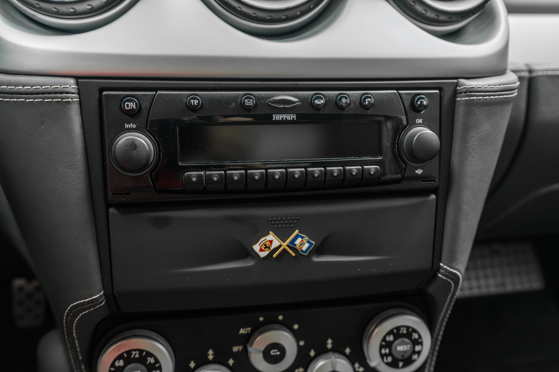 Used 2005 Ferrari 612 Scaglietti image 17