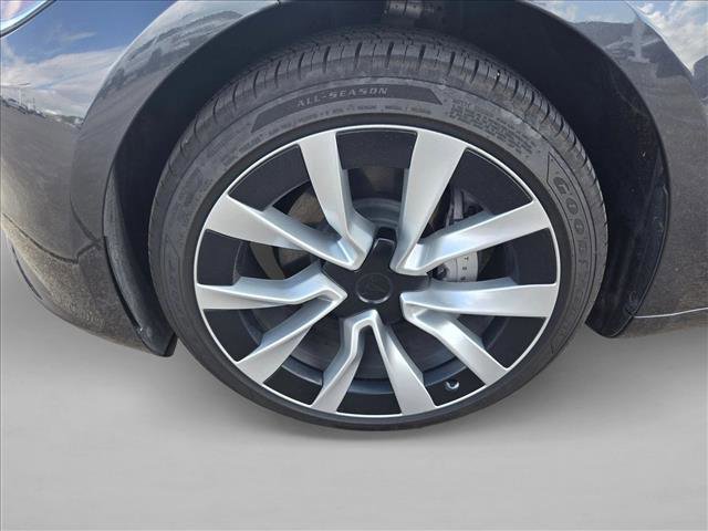 Used 2025 Tesla Model 3 Long Range image 10