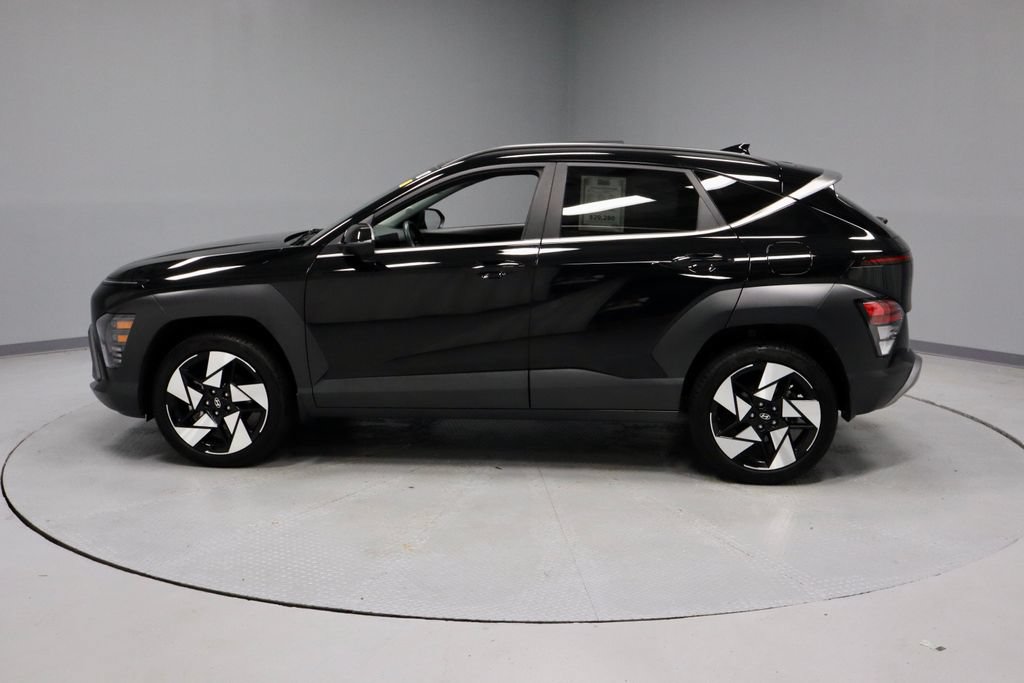 Used 2024 Hyundai Kona Limited AWD/4WD image 8