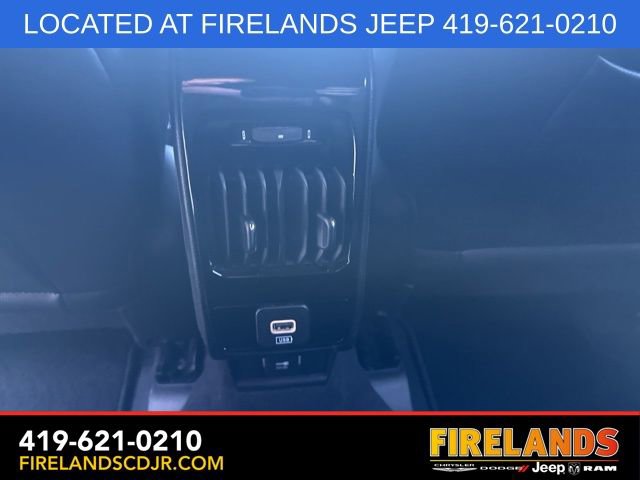 Used 2023 Jeep Compass Latitude image 7