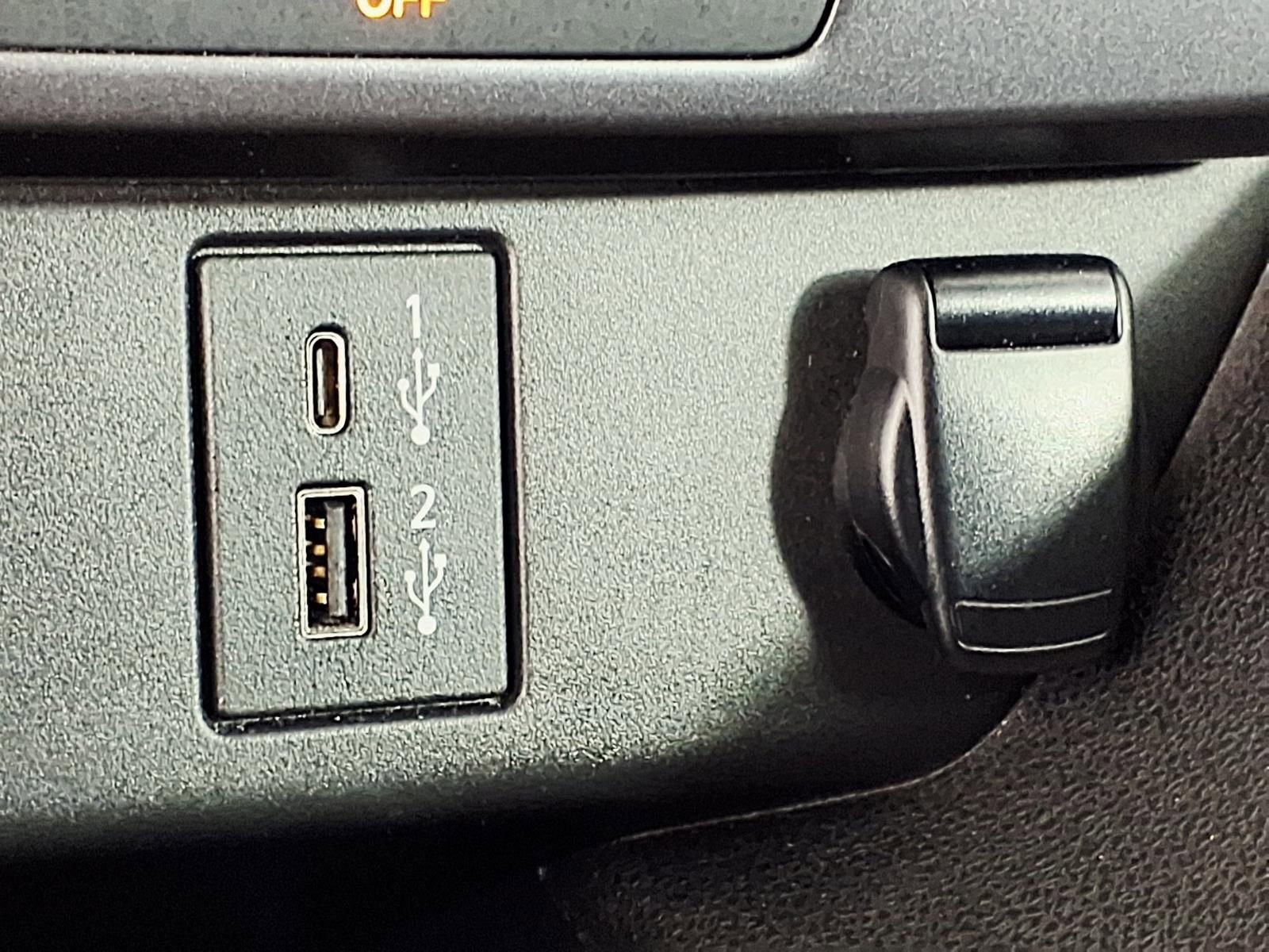 Used 2022 Nissan Leaf S Plus image 22