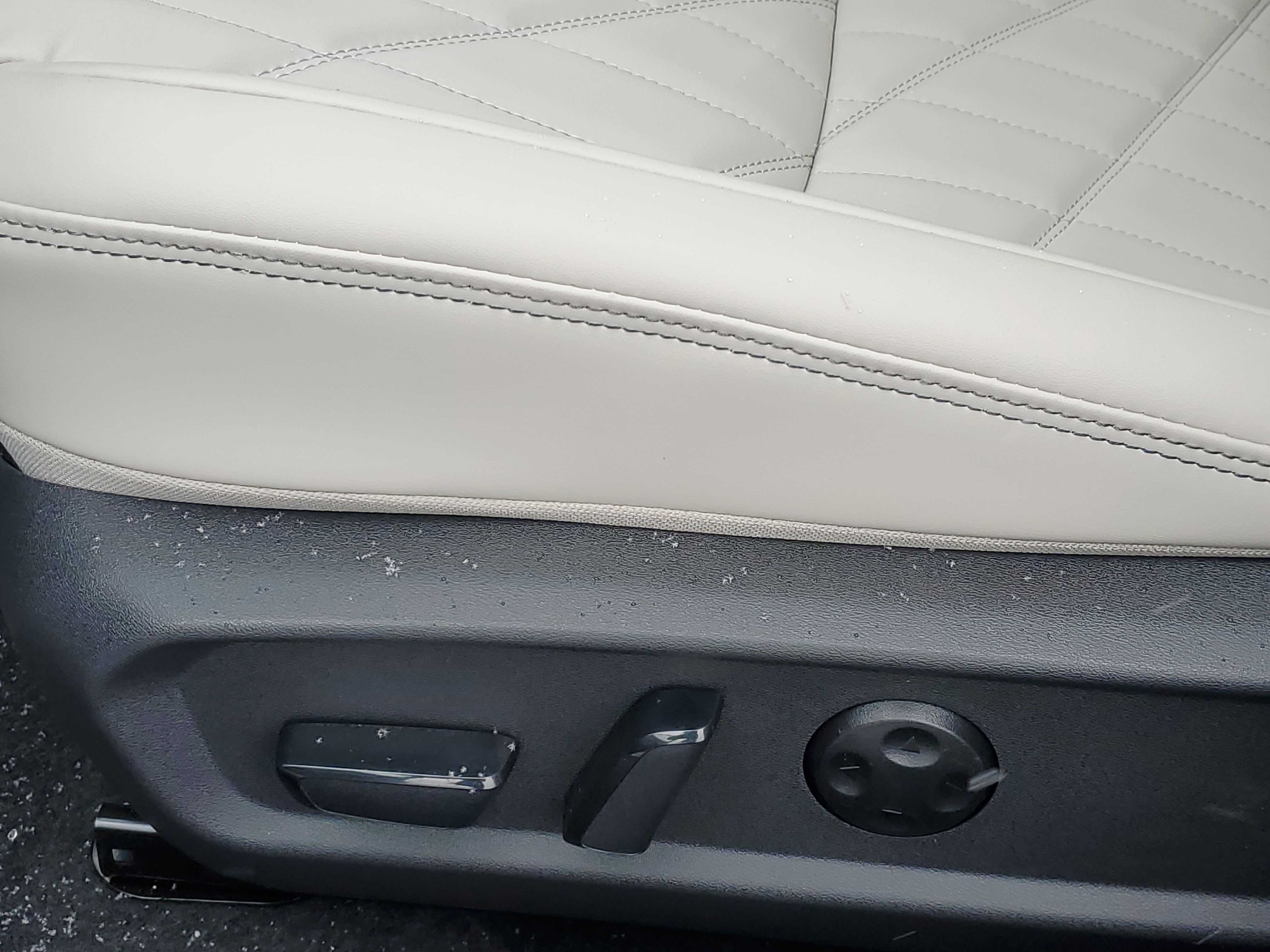 New 2026 Nissan Sentra SL w/ Floor Mat Package image 6