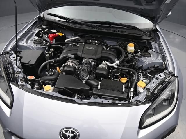 New 2025 Toyota GR86 Premium RWD image 10