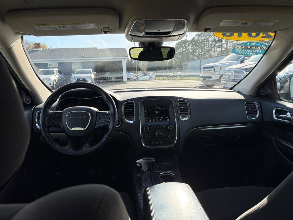Used 2018 Dodge Durango SXT w/ 3rd Row Seating Group RWD image 16