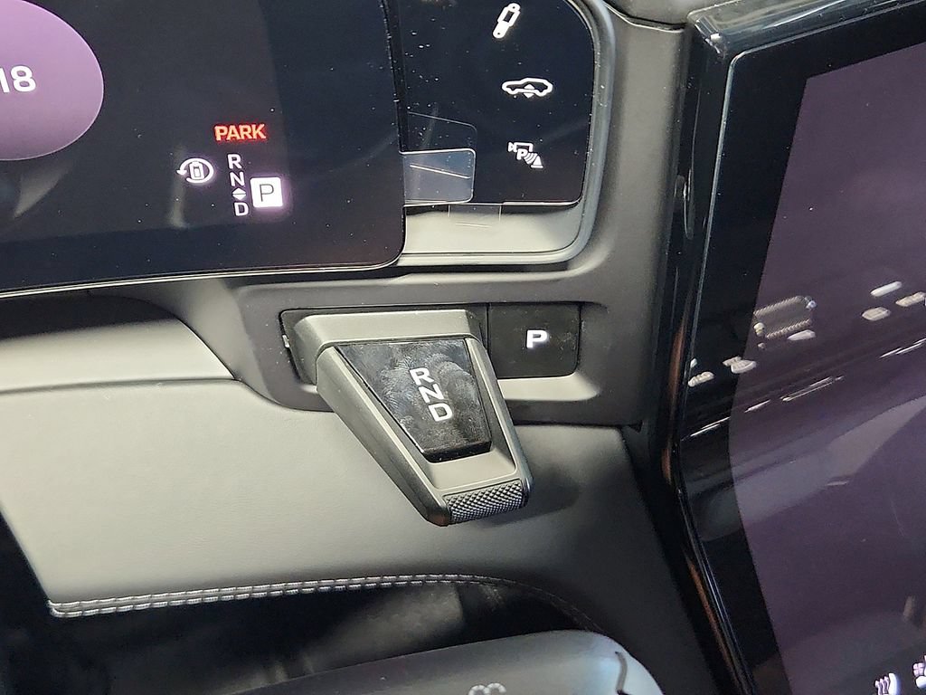 New 2026 Porsche Cayenne Electric AWD/4WD image 15