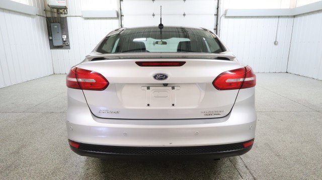 Used 2015 Ford Focus Titanium FWD image 8