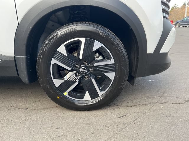 New 2026 Nissan Kicks SV w/ SV Premium Package AWD/4WD image 6