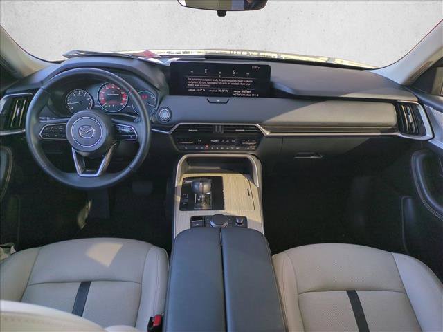 Used 2025 MAZDA CX-90 3.3 Turbo w/ Preferred Package AWD/4WD image 18
