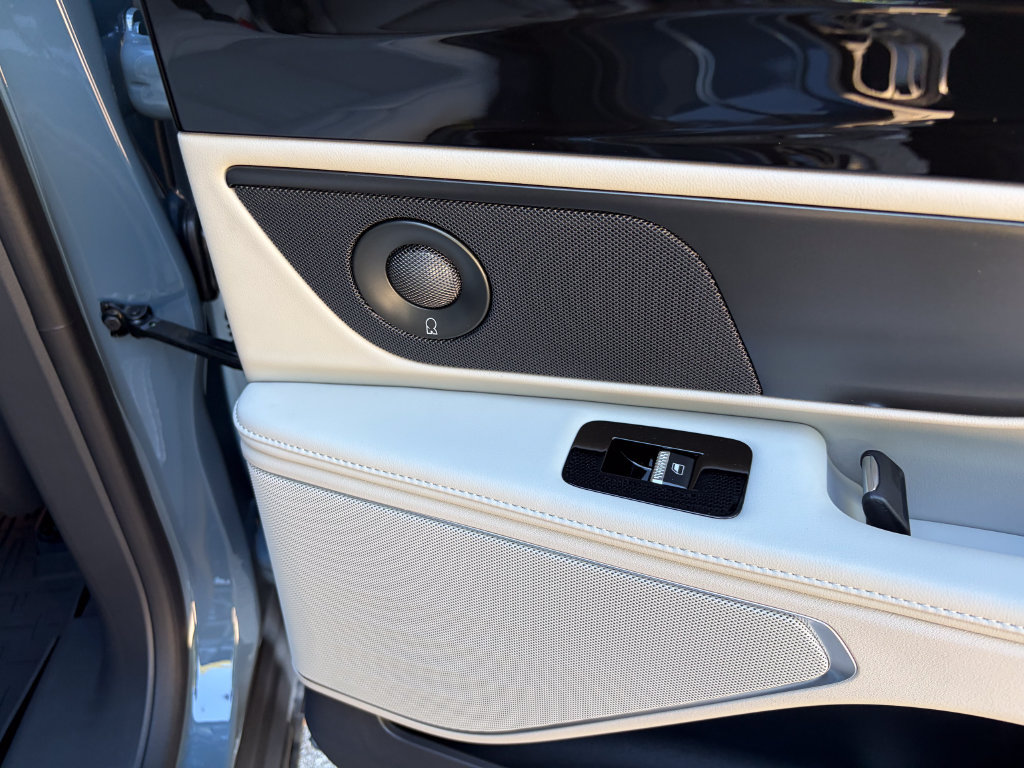 New 2026 Lincoln Nautilus Reserve AWD/4WD image 27
