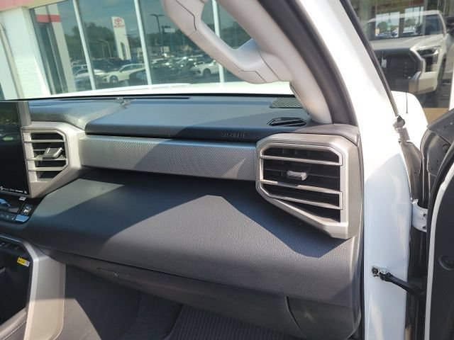 Used 2023 Toyota Tundra Limited w/ TRD Off-Road Package AWD/4WD image 11