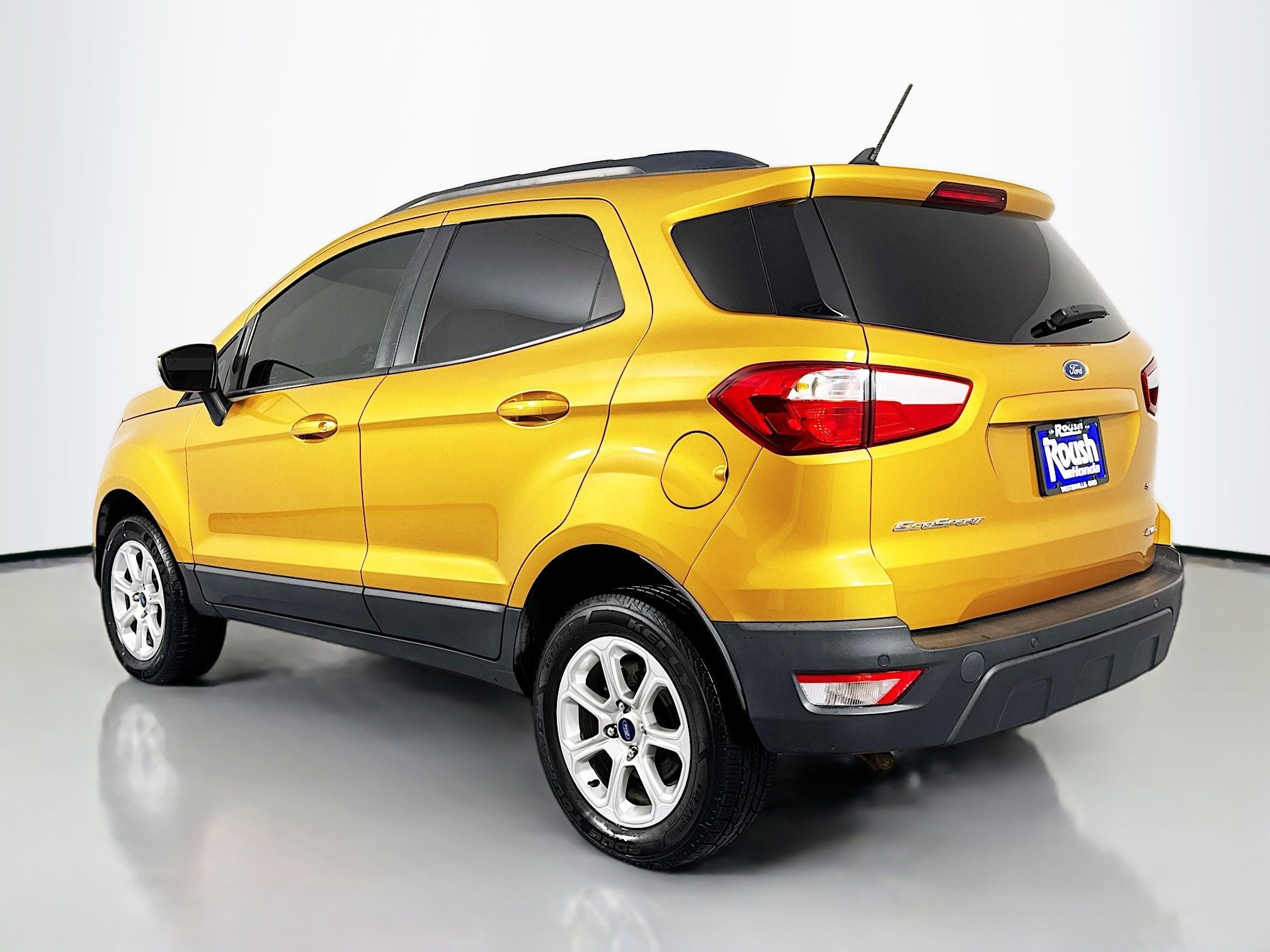 Used 2021 Ford EcoSport SE w/ SE Convenience Package image 7
