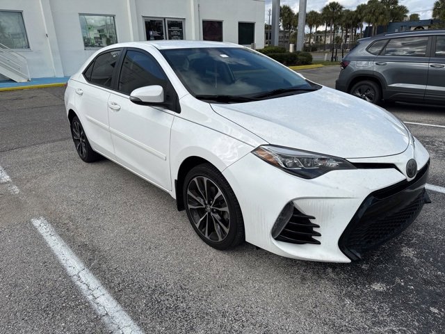 Used 2017 Toyota Corolla image 7
