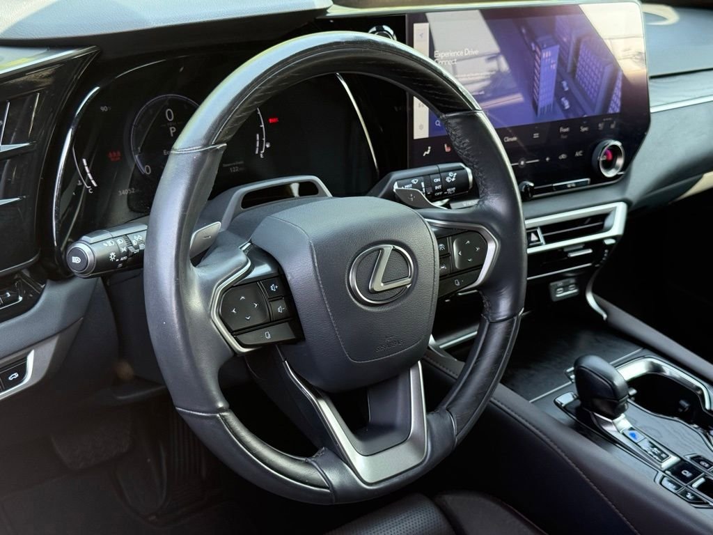 Certified 2024 Lexus RX 350 AWD w/ Convenience Package image 17