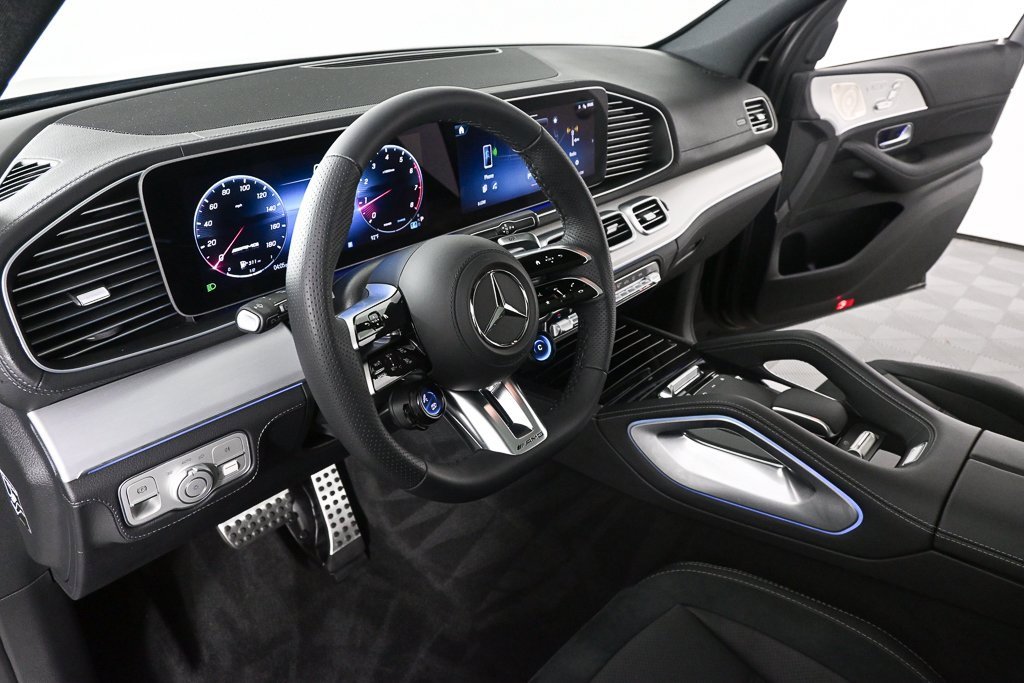 Certified 2025 Mercedes-Benz GLE 53 AMG 4MATIC image 6