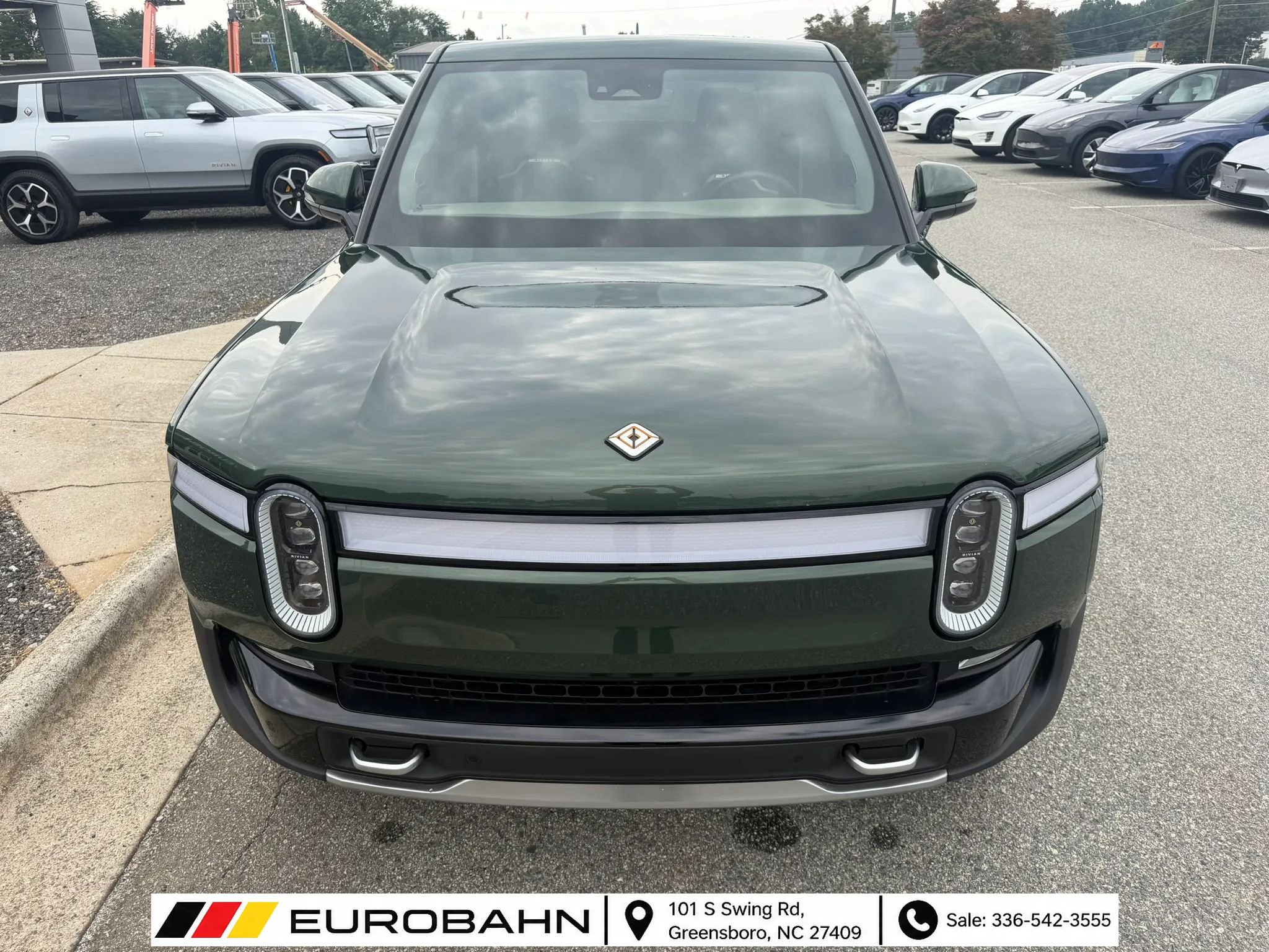 Used 2023 Rivian R1T Adventure Dual AWD/4WD image 26