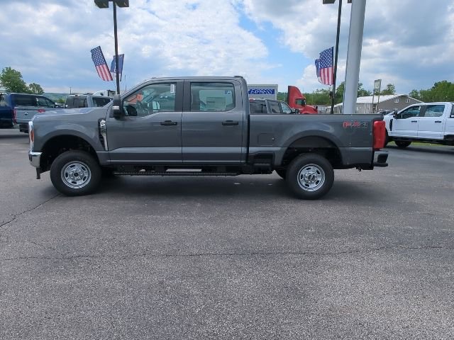 New 2026 Ford F250 XL AWD/4WD image 9