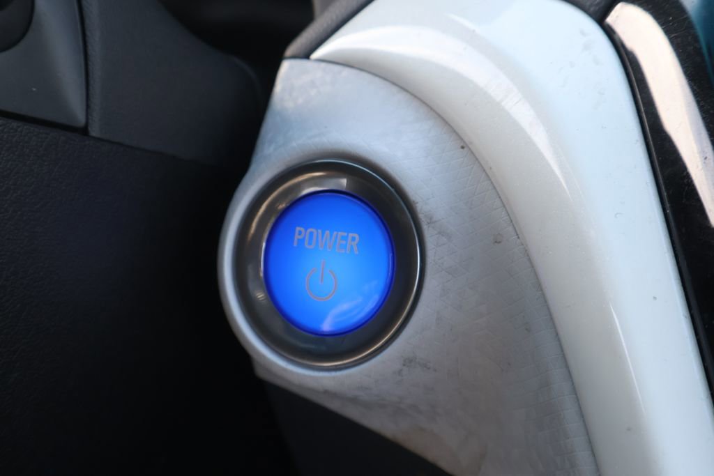 Used 2018 Chevrolet Bolt LT image 27