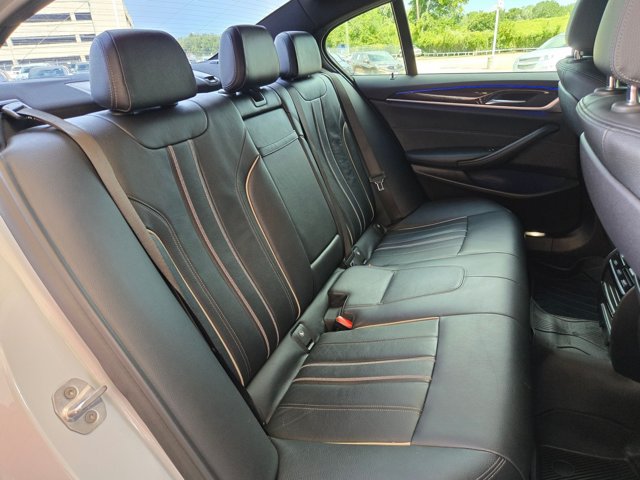 Used 2018 BMW 540i RWD image 22