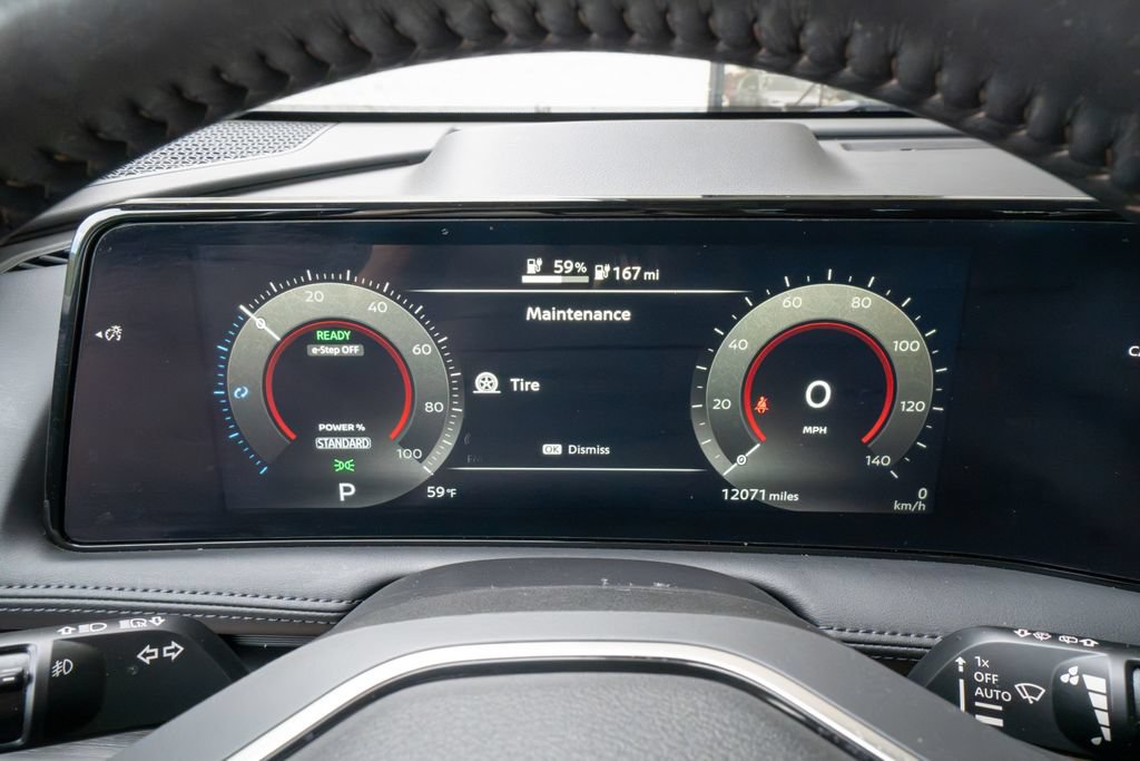 Used 2024 Nissan Ariya AWD image 13