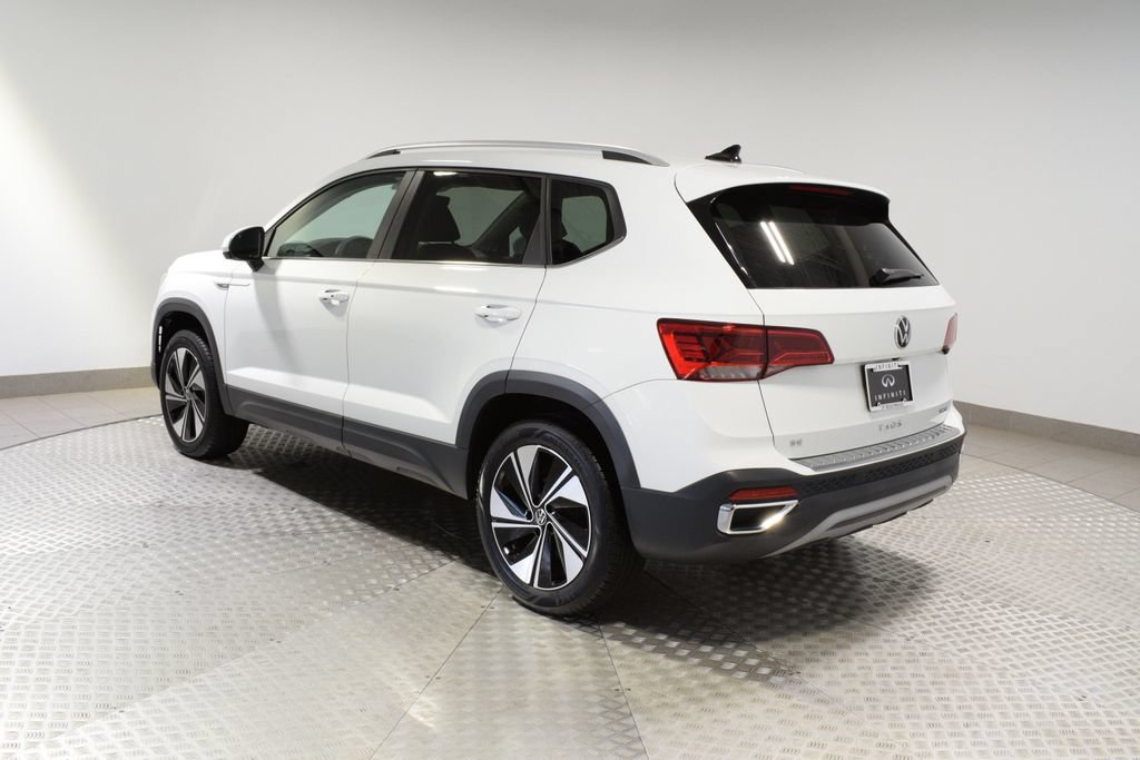 Used 2023 Volkswagen Taos SE AWD/4WD image 12