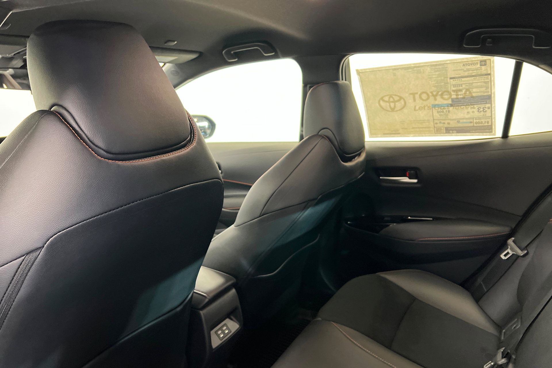 New 2026 Toyota Corolla SE FWD image 19