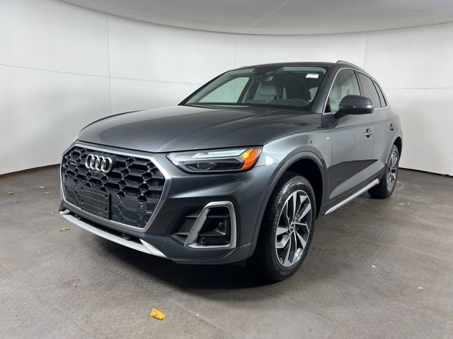 Certified 2022 Audi Q5 2.0T Premium Plus w/ Premium Plus Package image 3