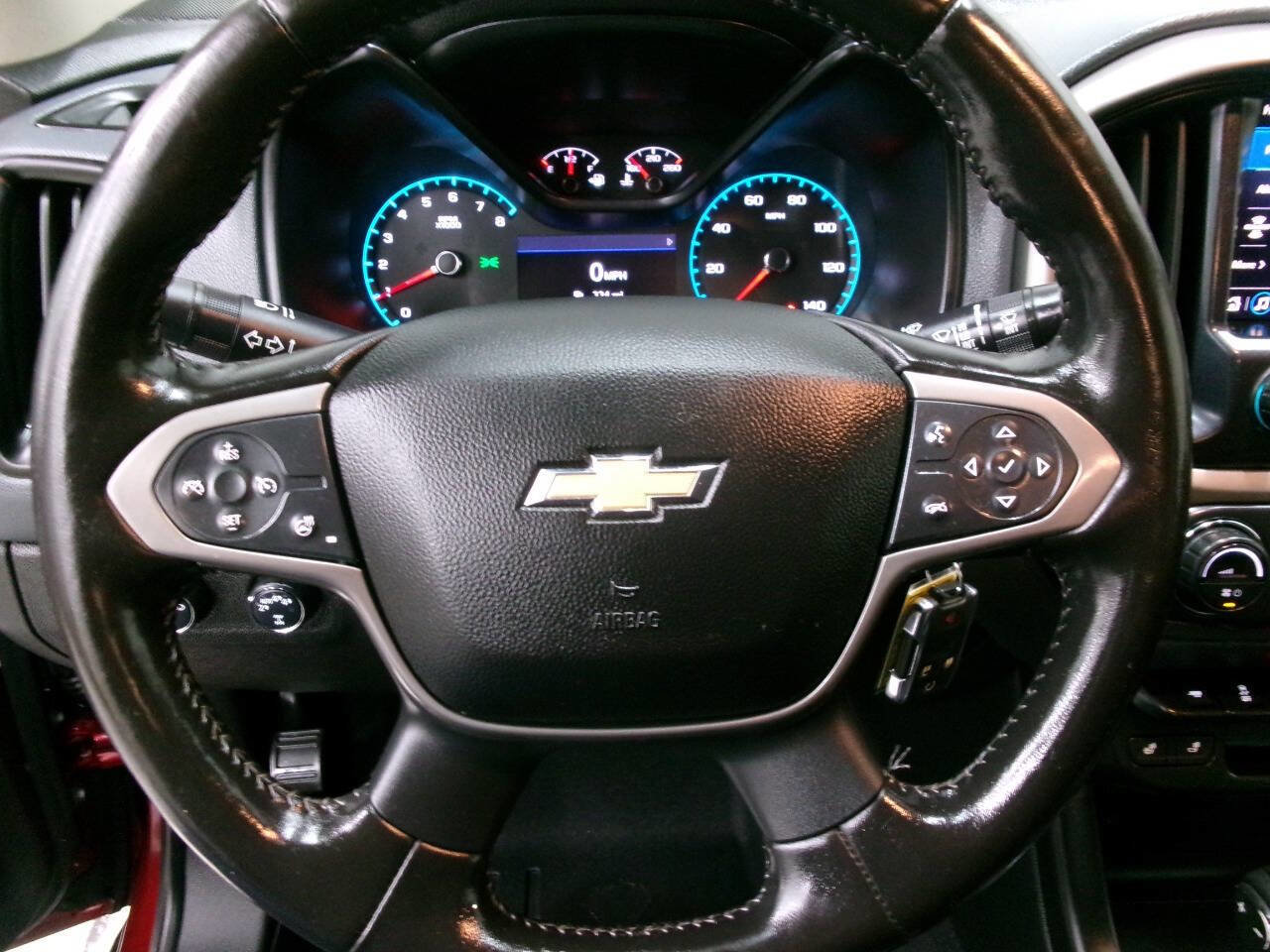 Used 2020 Chevrolet Colorado Z71 AWD/4WD image 36