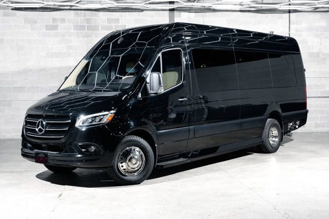 Used 2021 Mercedes-Benz Sprinter 3500 image 7