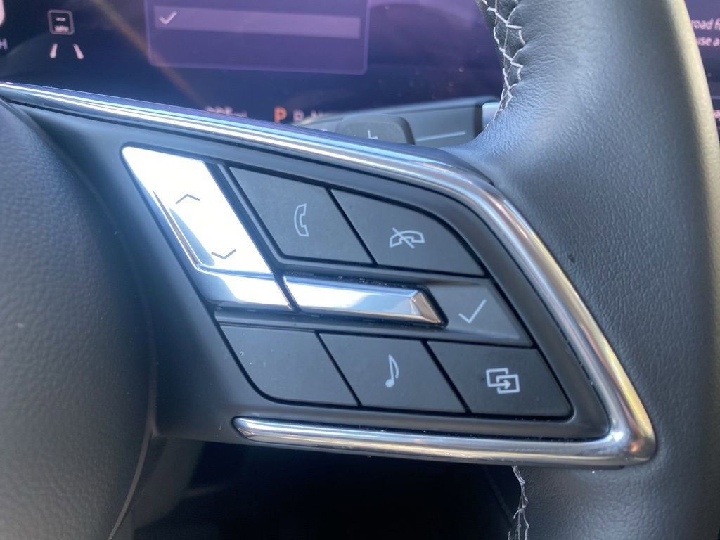 Used 2025 Buick Envision Preferred image 19