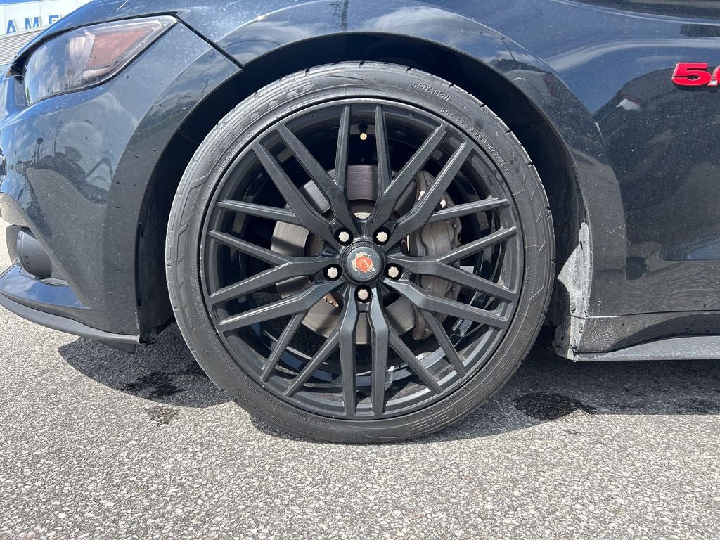 Used 2016 Ford Mustang GT Premium RWD image 28