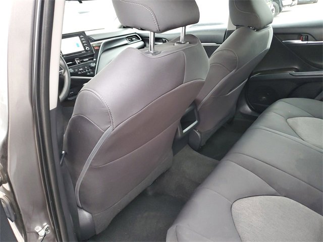 Used 2021 Toyota Camry LE image 28