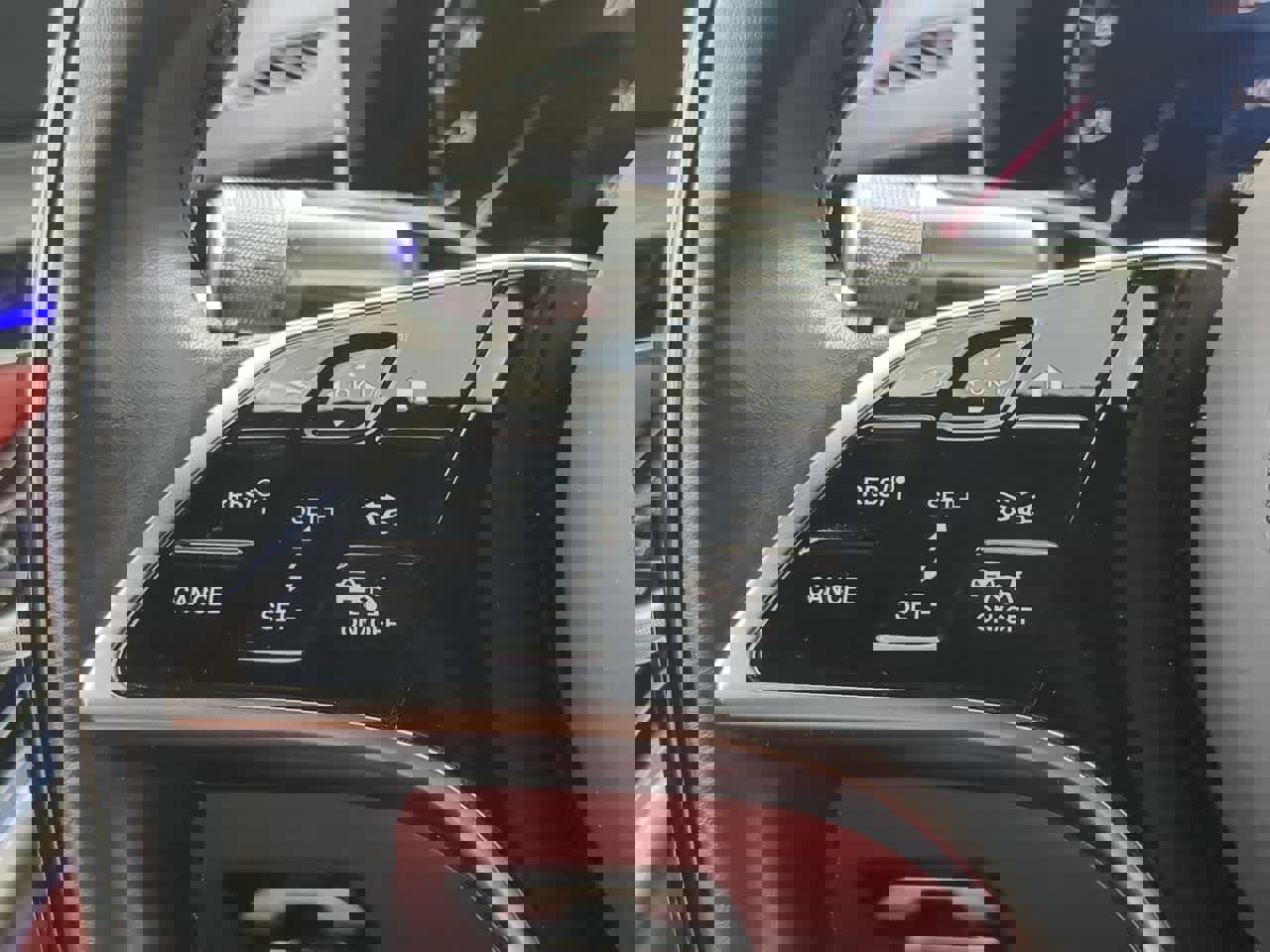 Used 2023 Mercedes-Benz S 580e 4MATIC Sedan image 24