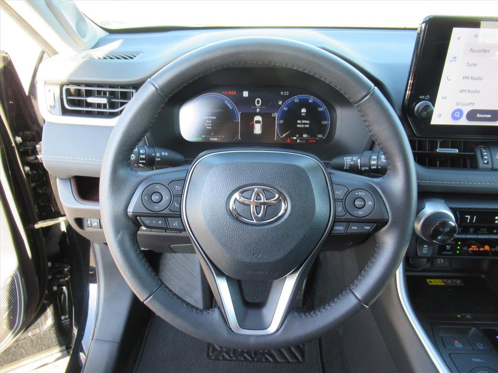 Used 2024 Toyota RAV4 Limited image 18