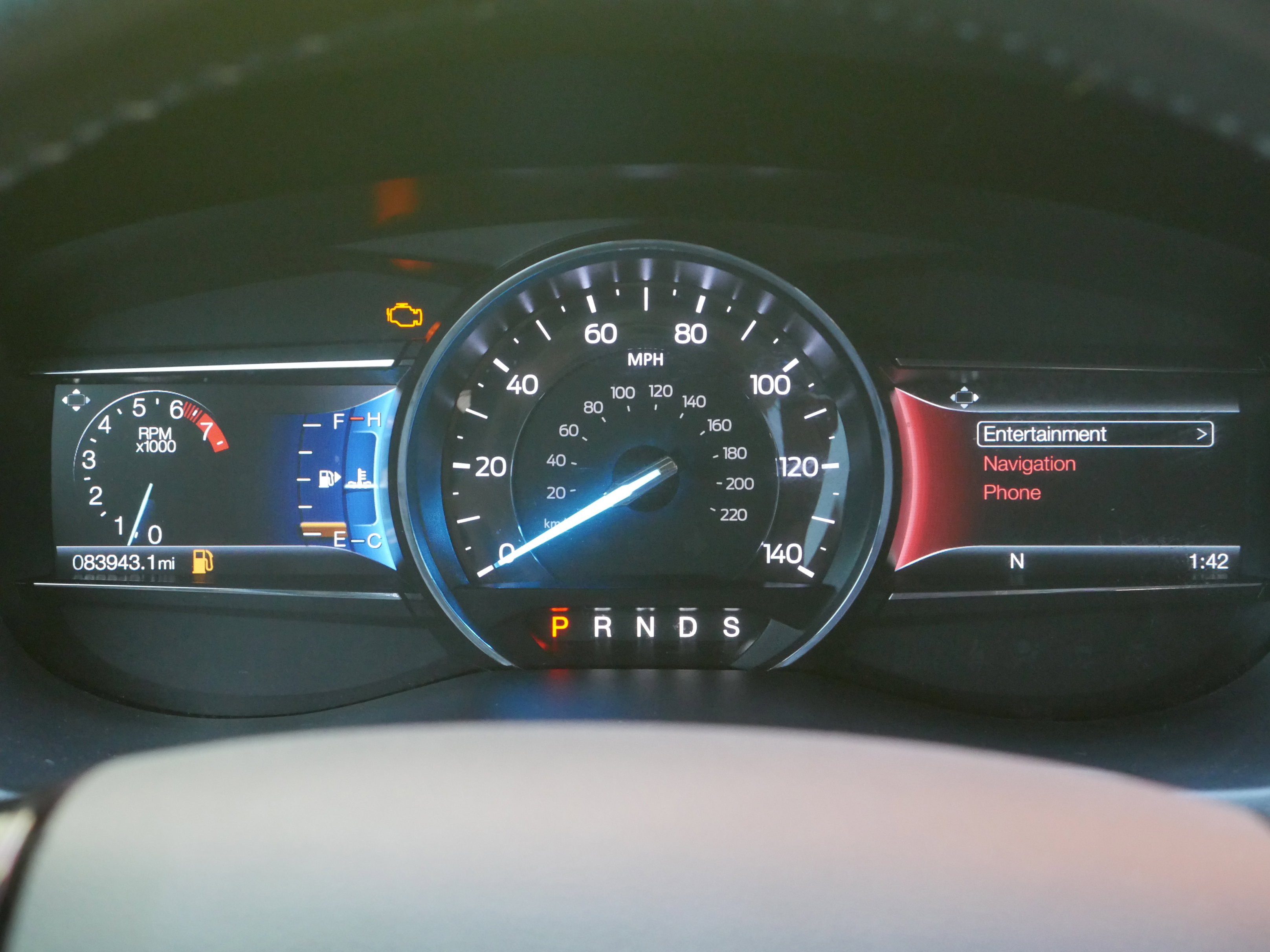 Used 2018 Ford Explorer XLT w/ Equipment Group 202A AWD/4WD image 7