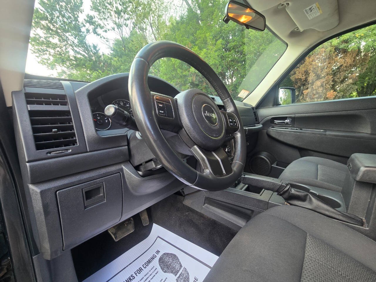 Used 2011 Jeep Liberty Sport w/ Popular Equipment Group AWD/4WD image 19