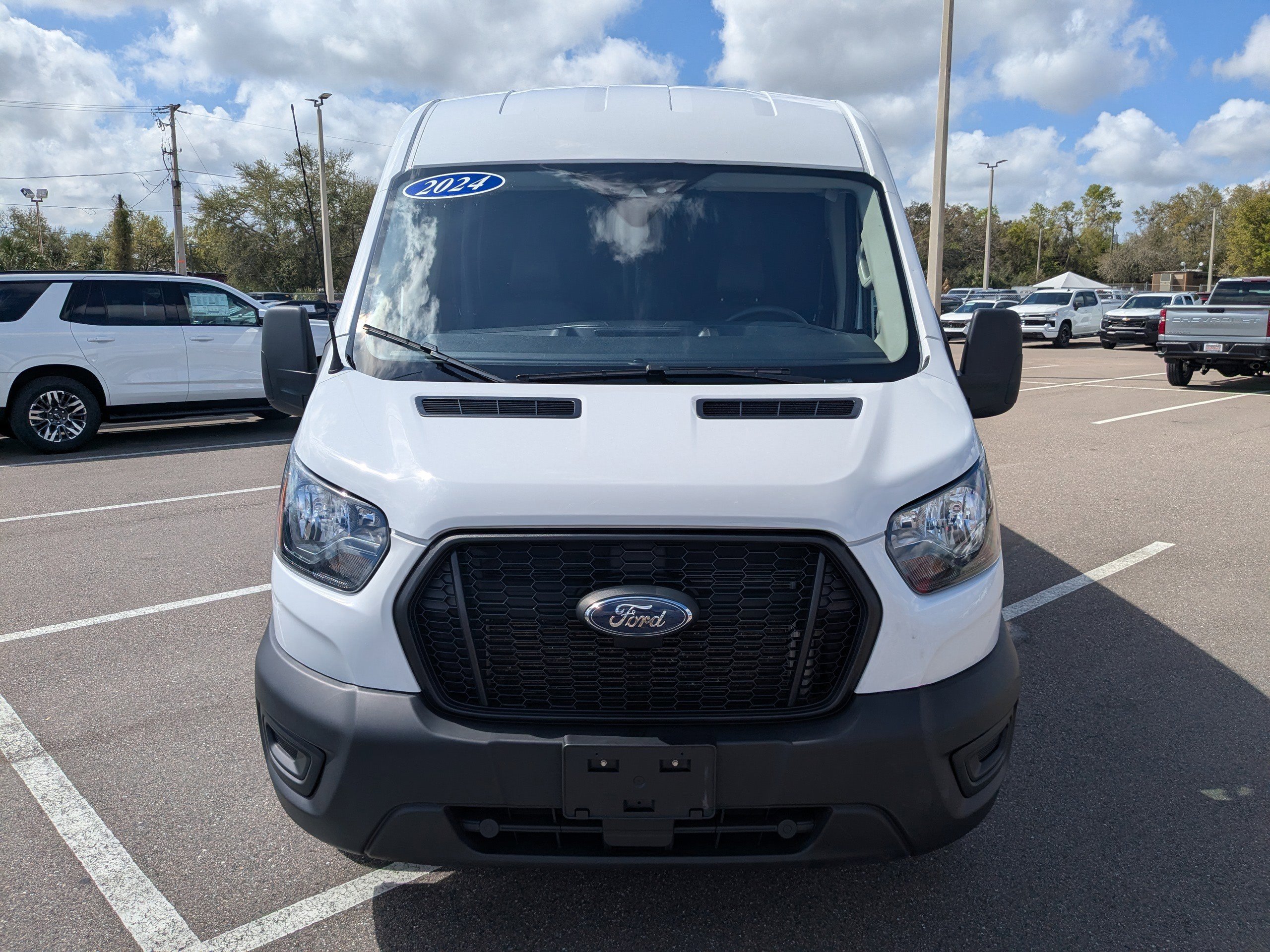 Used 2024 Ford Transit 250 Medium Roof w/ Load Area Protection Package image 2