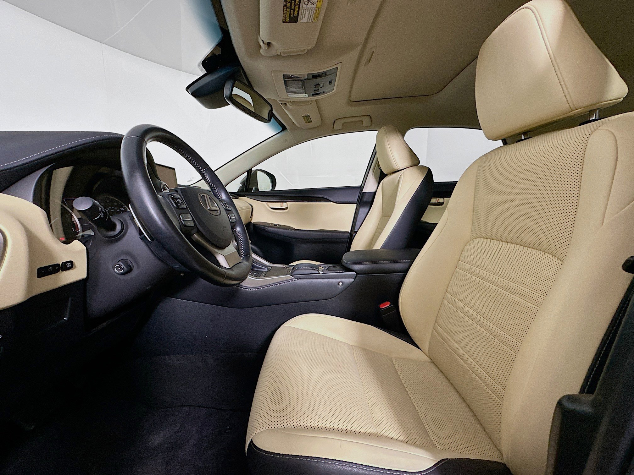 Used 2018 Lexus NX 300 NX 300 image 13