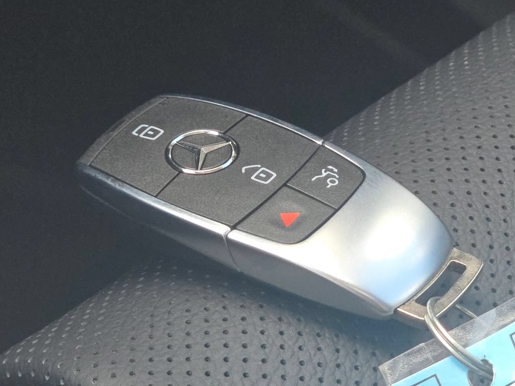 Certified 2026 Mercedes-Benz GLE 350 4MATIC image 41