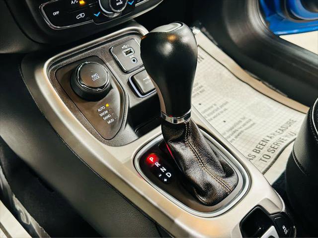 Certified 2019 Jeep Compass Latitude w/ Cold Weather Group image 13