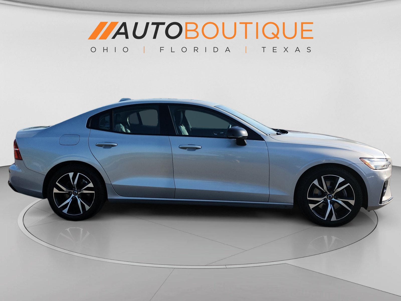 Used 2023 Volvo S60 B5 Core AWD/4WD image 6