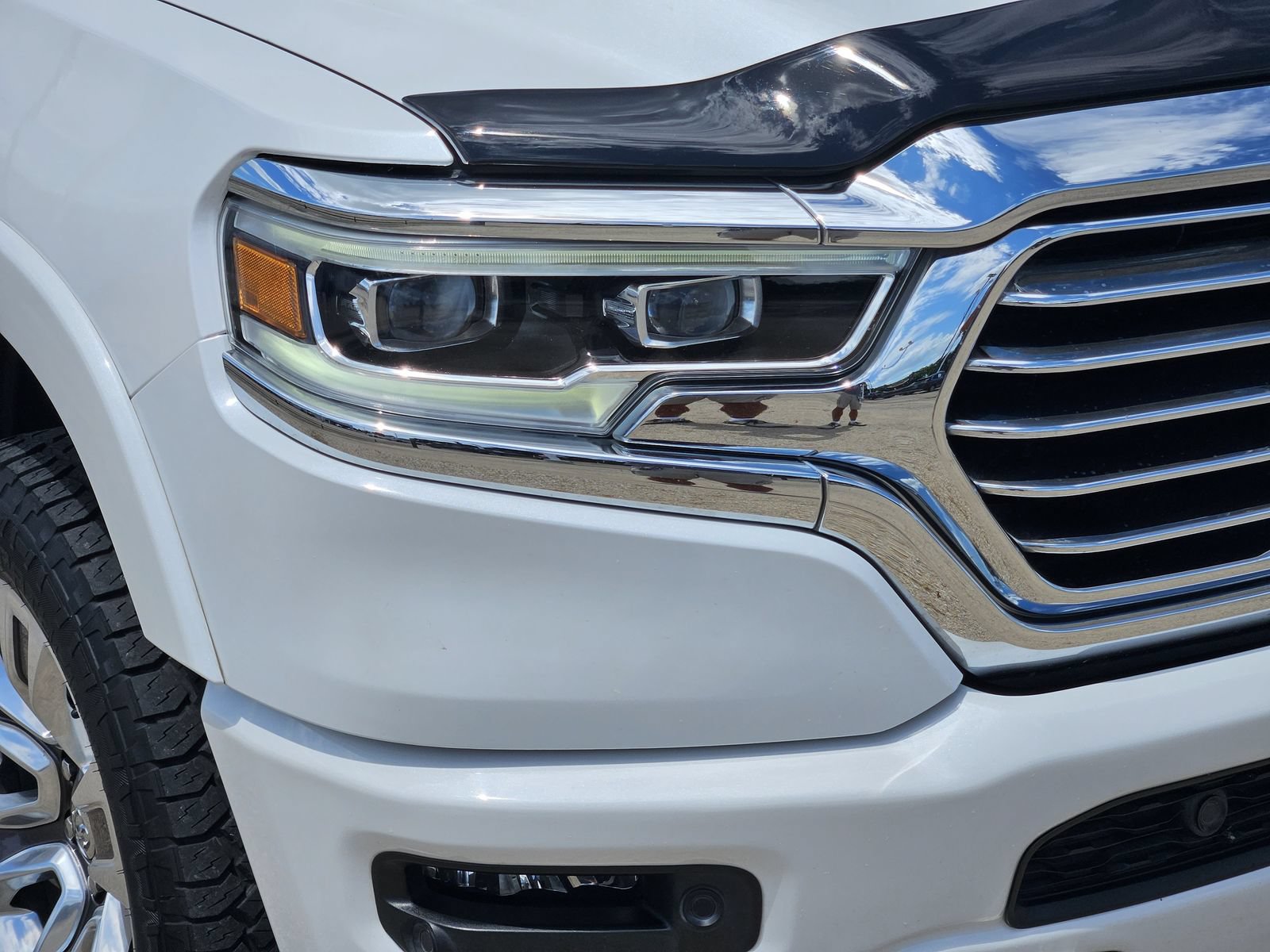 Used 2021 RAM 1500 Limited AWD/4WD image 10