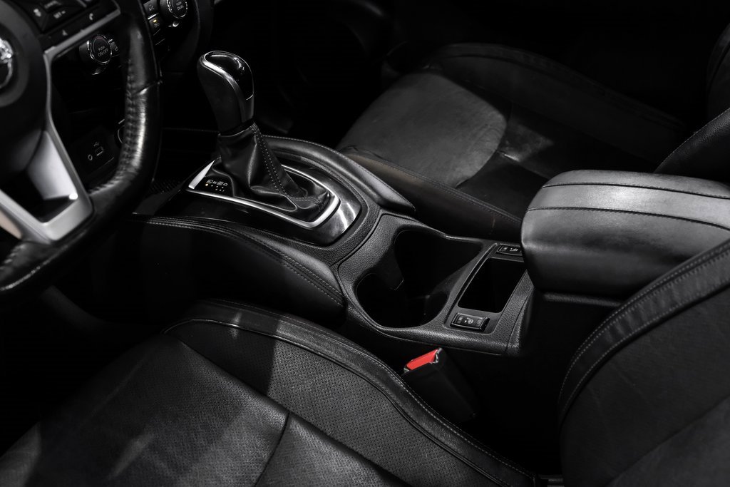 Used 2019 Nissan Rogue Sport SL w/ Premium Package image 28