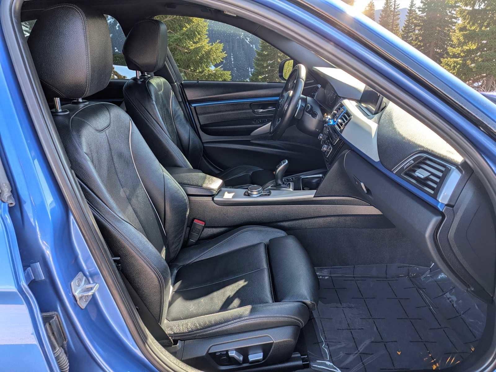 Used 2017 BMW 340i xDrive Sedan image 19