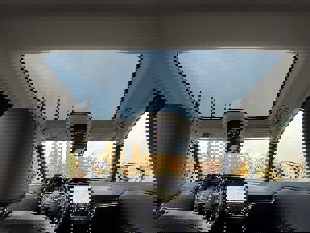 Used 2023 Lexus RZ 450e Premium w/ Technology Package image 16