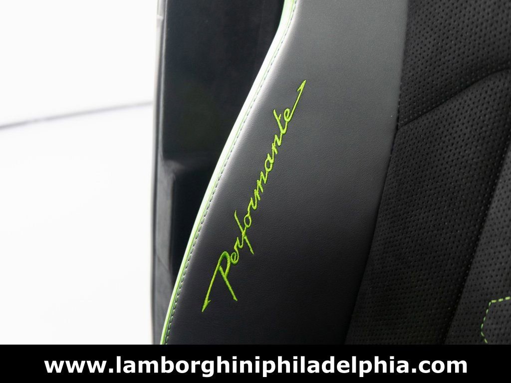 Used 2024 Lamborghini Urus Performante image 38