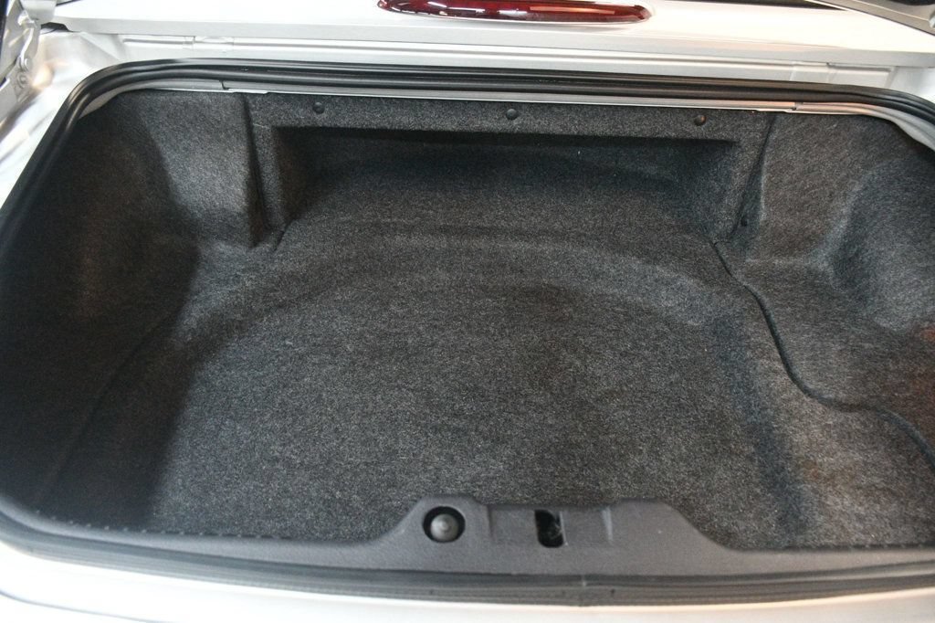 Used 2004 Ford Thunderbird RWD image 57