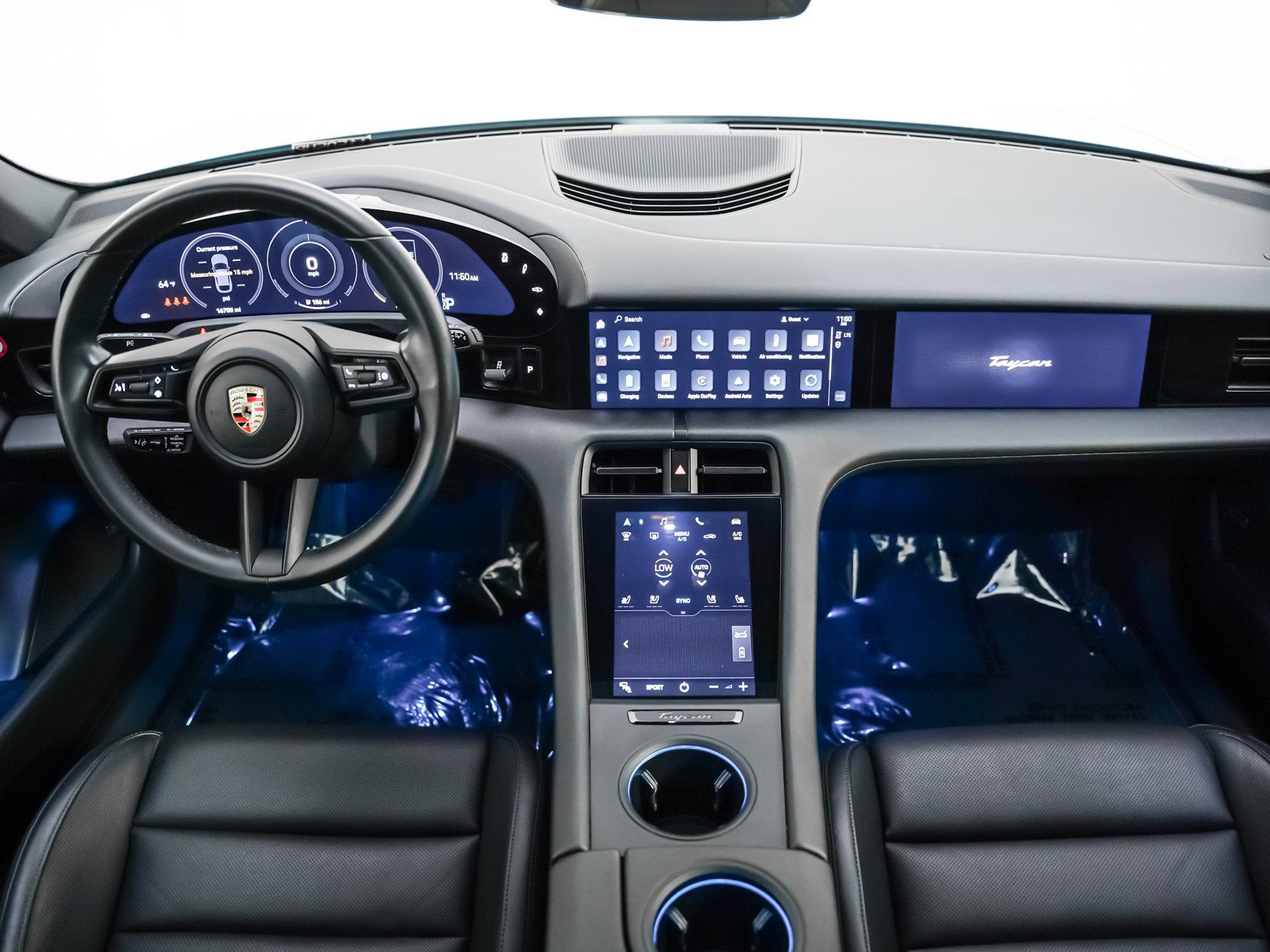 Used 2024 Porsche Taycan 4 Cross Turismo image 14