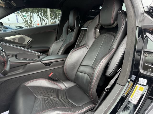 Used 2021 Chevrolet Corvette Stingray Premium Cpe w/ Z51 Performance Package RWD image 23