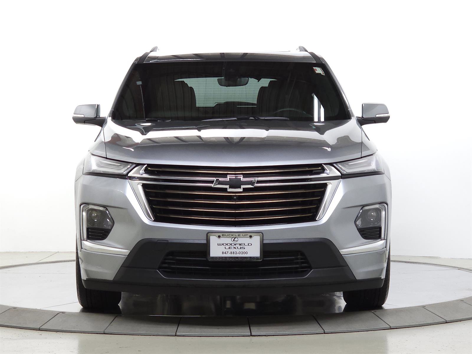 Used 2023 Chevrolet Traverse High Country w/ LPO, Floor Liner Package AWD/4WD image 2