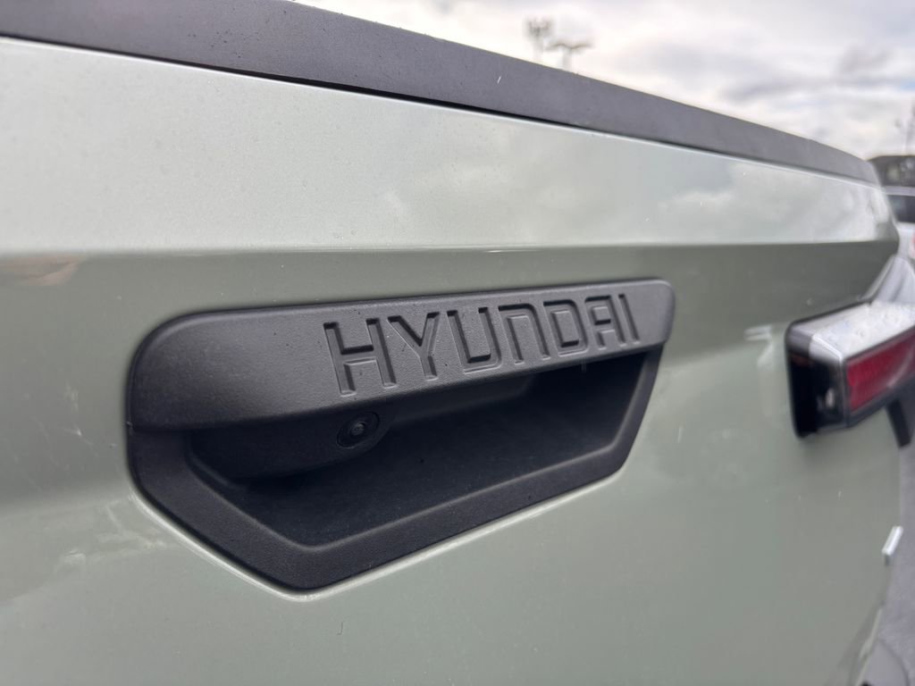 Used 2025 Hyundai Santa Cruz SEL image 31